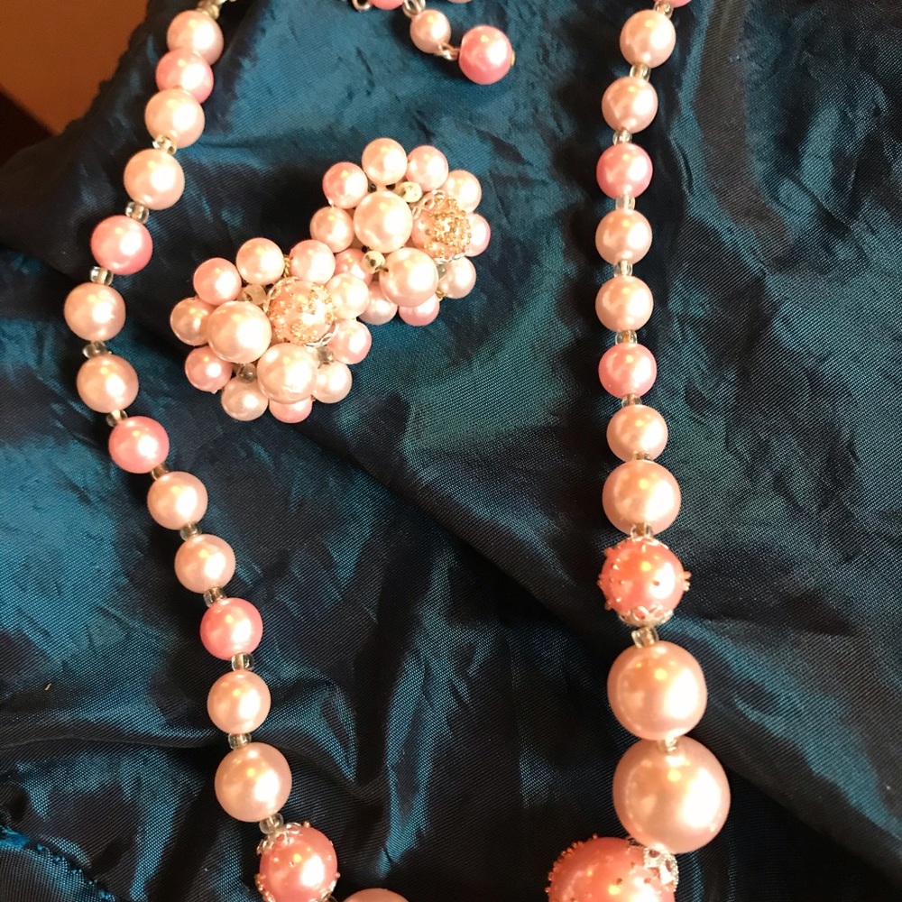Pink Pearl Necklace and Clip on Earrings